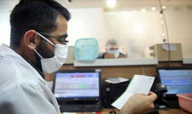 اعتراض داروسازان: حقوق ۱۹ میلیون تومانی برای ما "کم"است!