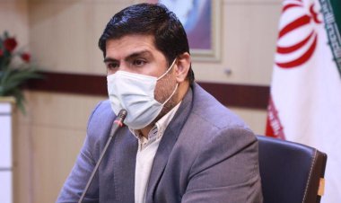 سخنگوی سازمان غذا و دارو: وزارت بهداشت موظف به واردات داروهای مشابه تولید داخل نیست