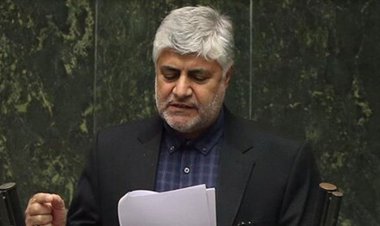 نماینده شیراز :  برخی مردان کشورهای همسایه برای بی بند و باری به ایران می آیند