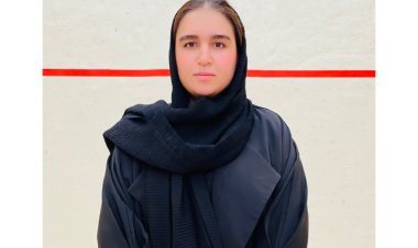 من بهار 17سال دارم