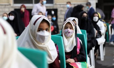 فردا؛ مدارس با دو ساعت تأخیر باز می‌شوند