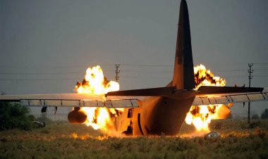 کشیدن سیگار در کابین خلبان  عامل سقوط هواپیما و مرگ ۶۶  نفر!