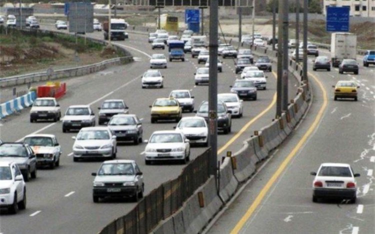 بیش از ۸۴۲ هزار خودرو مسافر نوروزی وارد بوشهر شده است