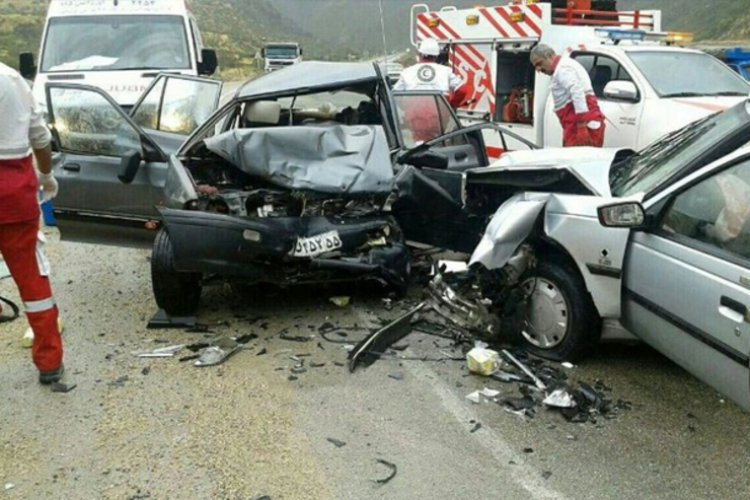 ۴۷ نفر در حوادث ترافیکی استان فارس جان‌باختند