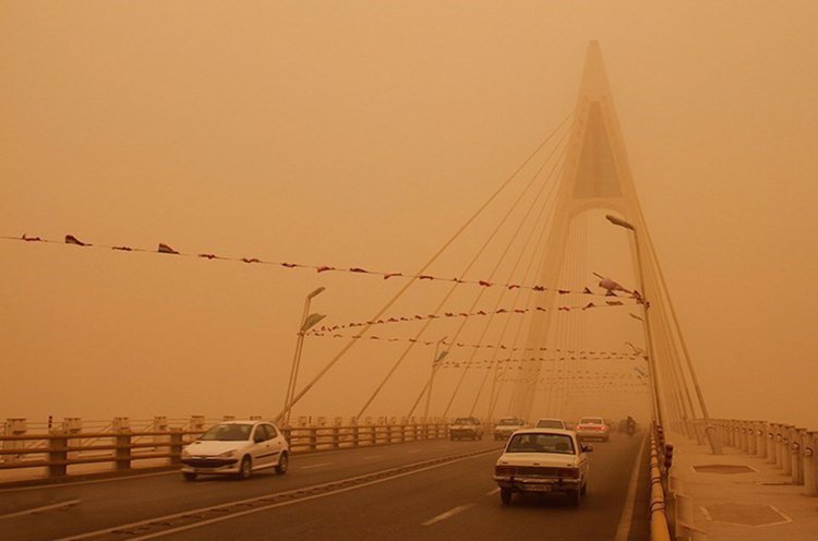 آسمان خوزستان خاکی می شود