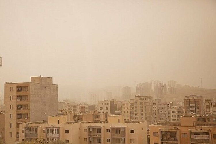گروه‌های حساس در استان‌های درگیر گرد و غبار از منزل خارج نشوند