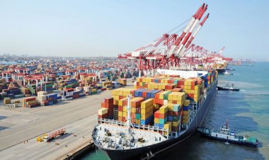 ماجرای انباشت ۷۰۰ هزار تنی روغن در گمرک و بنادر کشور