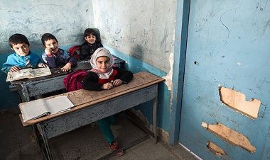 نمایندگان یونیسف از مدارس کمتر برخوردار خوزستان بازدید می‌کنند