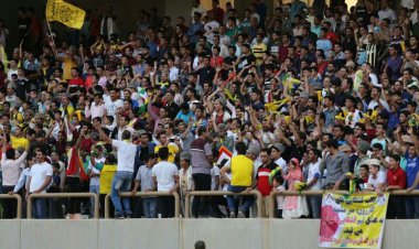 شیرازی ها بعد از دو سال امروز به ورزشگاه می‌آیند