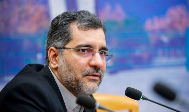 حلقه‌های میانی سراغ حل مشکلات کشور بروند