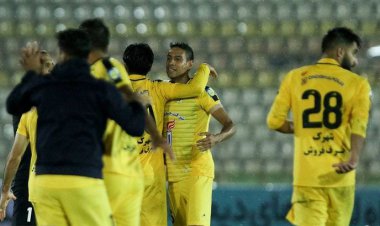 مرگ و زندگی فوتبال شیراز