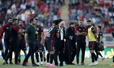 ادعای باشگاه تراکتور؛پرسپولیسی ها از آب گل آلود ماهی گرفتند و فدراسیون باید برخورد کند