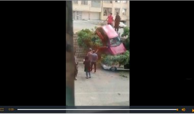 ببینید |تصادف عجیب خانم راننده با پراید