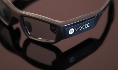 عینکی برای ناشنوایان!