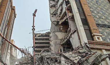 ببینید | لحظه ریزش متروپل از نمای پشت ساختمان