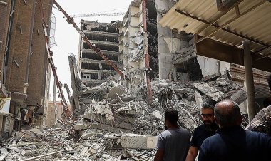 شایعه تا واقعیت آغاز عملیات تخریب متروپل با پتک و به روش دستی!