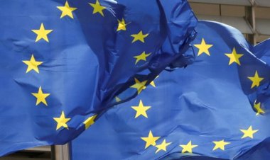 اتحادیه اروپا توقیف ۲ نفتکش متخلف یونانی را «غیرقابل قبول» خواند!