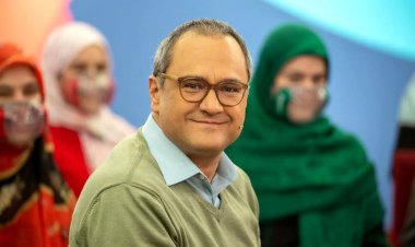 رامبد جوان با کدام مجوز ماسک تماشاگران «خندوانه» را حذف کرد؟