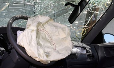 ببینید| باز هم عمل نکردن ایربگ خودروی ۴۰۰ میلیونی وطنی