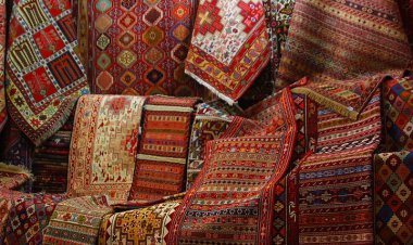 اعلام آمادگی صنایع دستی فارس برای حضور در جام‌جهانی قطر