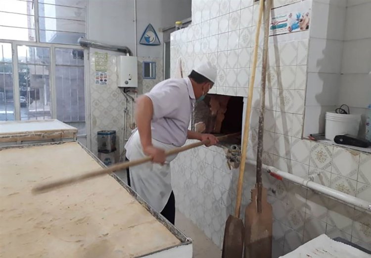 جزئیات سوءاستفاده برخی از واحدهای نانوایی و کم‌فروشی نان در شیراز