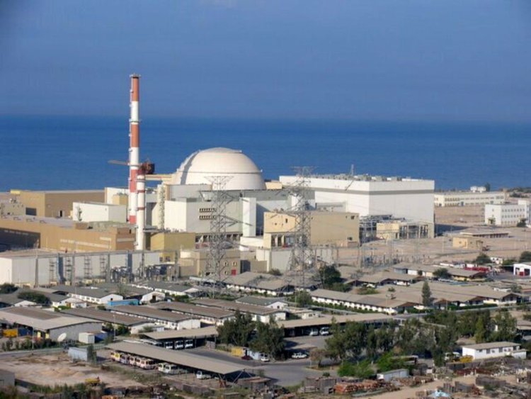 مذاکره ایران با روسیه برای توسعه نیروگاه اتمی بوشهر