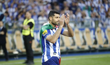 «طارمی» بهترین بازیکن ماه پورتو شد