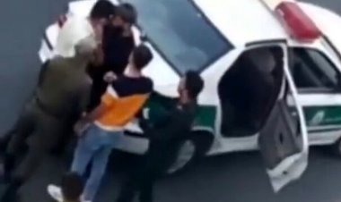 ببینید | باز هم ضرب‌وشتم یک شهروند توسط پلیس