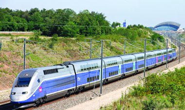 ببینید| خروج قطار از ریل در چین