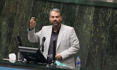 نماینده مرودشت: دولت گام بلندی برای رفاه بازنشستگان برداشت