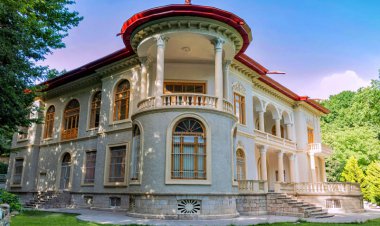 تعطیلی کاخ سعدآباد تا یکشنبه!