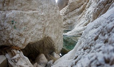 کشف جسد مشکوک در ارتفاعات در بندرخمیر