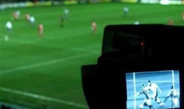 پخش ۲ بازی ملی از تلویزیون/خیابانی گزارشگر ایران ـ الجزایر شد