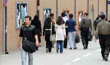 افراد با مدرک تحصیلی پایین زودتر جذب بازار می شوند!