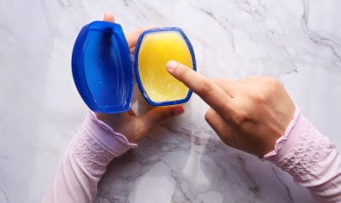 وازلین؛ مداواگری همه‌کاره