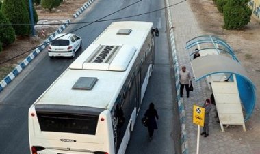 اهواز و کمبود اتوبوس و ایستگاه‌های مکانیزه؛ آیا حمل و نقل عمومی ضعیف تابستان را تاب می‌آورد؟