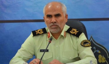 کشف ۲۰ قبضه اسلحه کلت کمری و ۵۵۰ فشنگ از یک سواری پژو در میناب