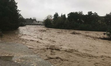 هشدار احتمال سیلاب در شمال شرق تهران/مردم از مسیل ها دور شوند