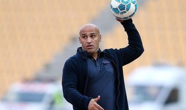 آغاز مذاکرات باشگاه نفت آبادان با منصوریان