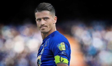 وریا غفوری: وطن فروش و تجزیه طلب نیستم/ یک جان دارم که هزاران بار فدای ایران می‌کنم