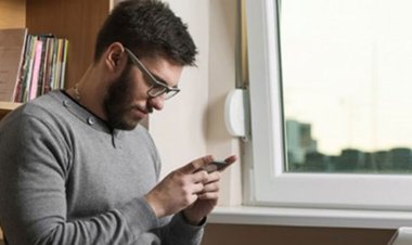 ببینید | شیوع سندروم گردن پیامکی!