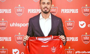 بمب پرسپولیس ترکید؛ صادقی رسماً سرخپوش شد