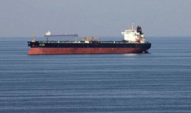 یونان کشتی حامل نفت ایران را آزاد کرد