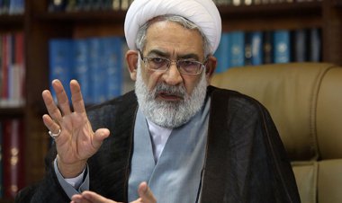 واکنش دادستان به راه رفتن یک زن برهنه در خیابان و کشف حجاب دختران در شیراز