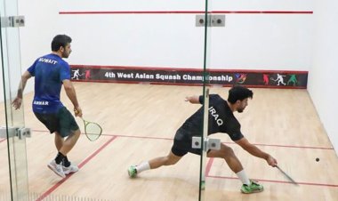 سه داور شیرازی مسابقات اسکواش غرب آسیا را قضاوت می‌کنند