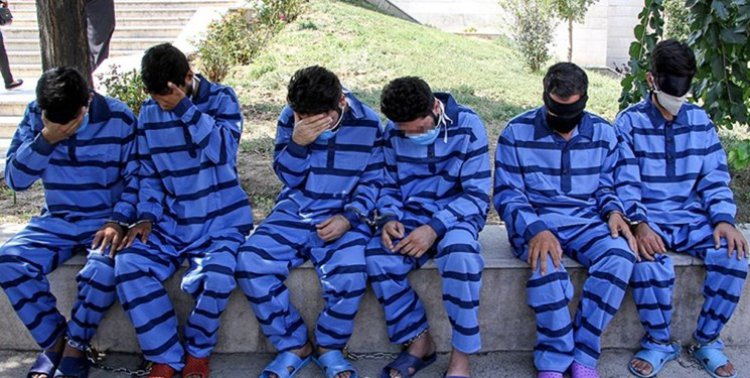 اعضای باند شرکت هرمی در بوشهر شناسایی و دستگیر شدند