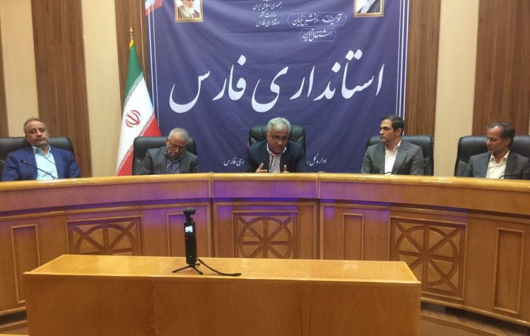 انعقاد تفاهم نامه ساخت ۵ هزار واحد نهضت ملی مسکن در فارس