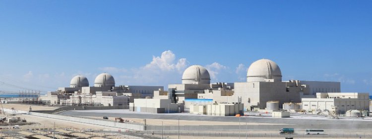 امارات: از برنامه هسته ای ایران نگرانیم / تهران به همسایگان، اطمینان دهد