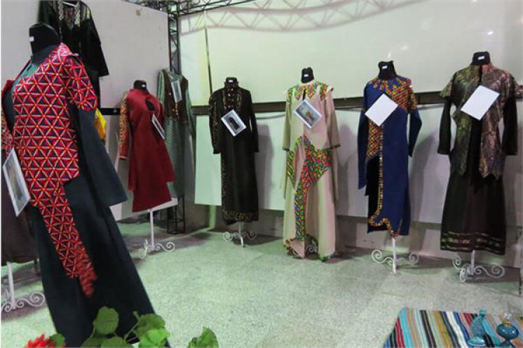 گشایش نمایشگاه مد و لباس ایرانی در بوشهر