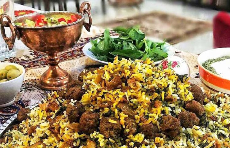 طعم این غذاها را فقط در شیراز بچشید!